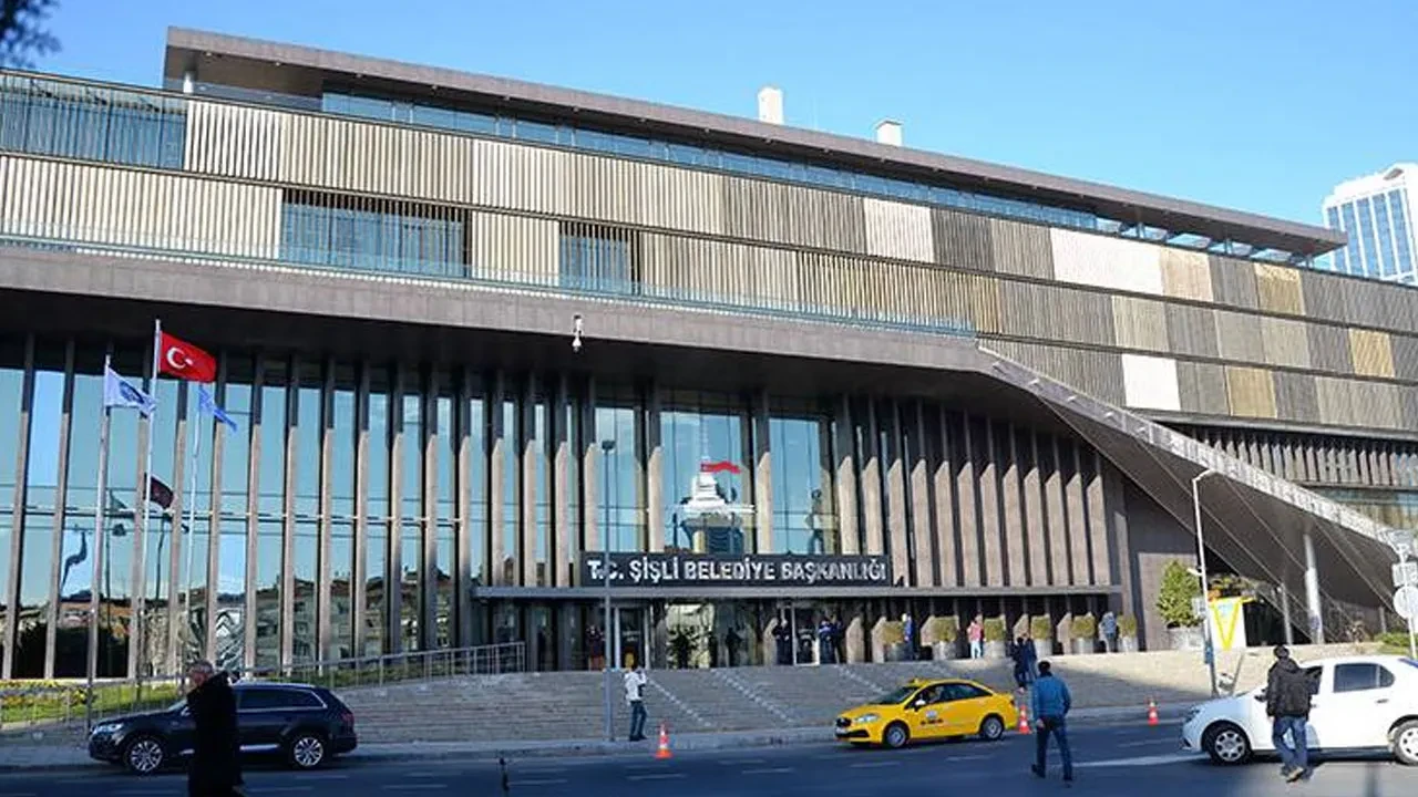 Şişli Belediyesi’nden ‘kokteyl menüsü’ iddialarına cevap: "Kurum içi harcama değil"