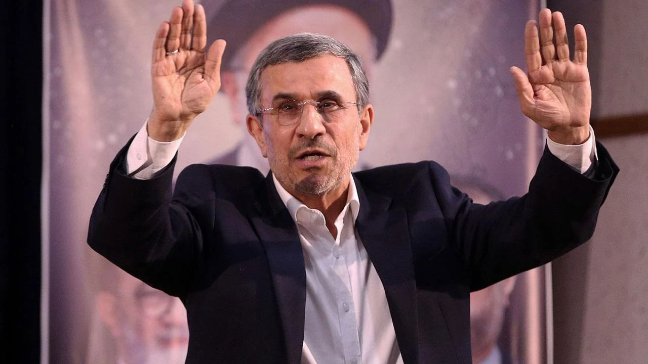 "Önce öldü dediler, şimdi ev hapsinde": Ahmedinejad'dan sert yalanlama