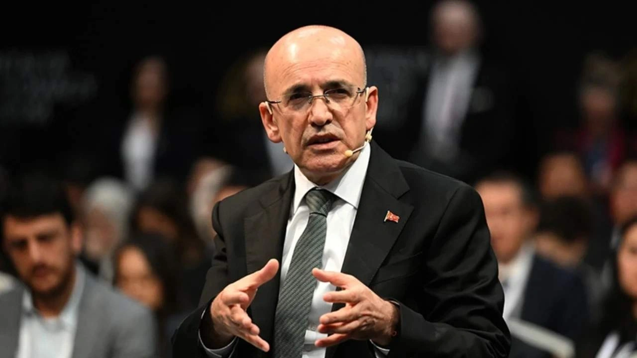 "Enflasyon düşüyor" diyerek pembe tablo çizen Şimşek'e şok veri: 3 yılda yüzde 215 artı