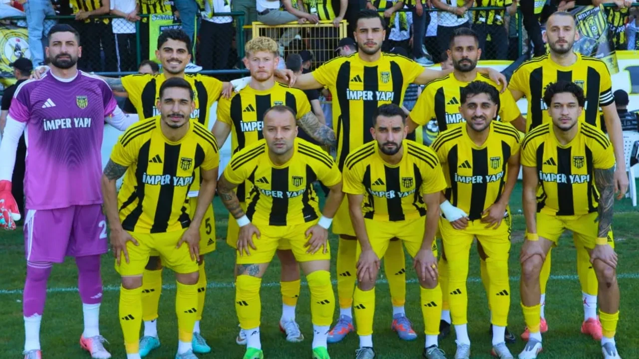 Bitlisspor 1916, 3. Lig'e yükseldi! Bitlis temsilcisi, Çarşambaspor'u 3-2 yendi