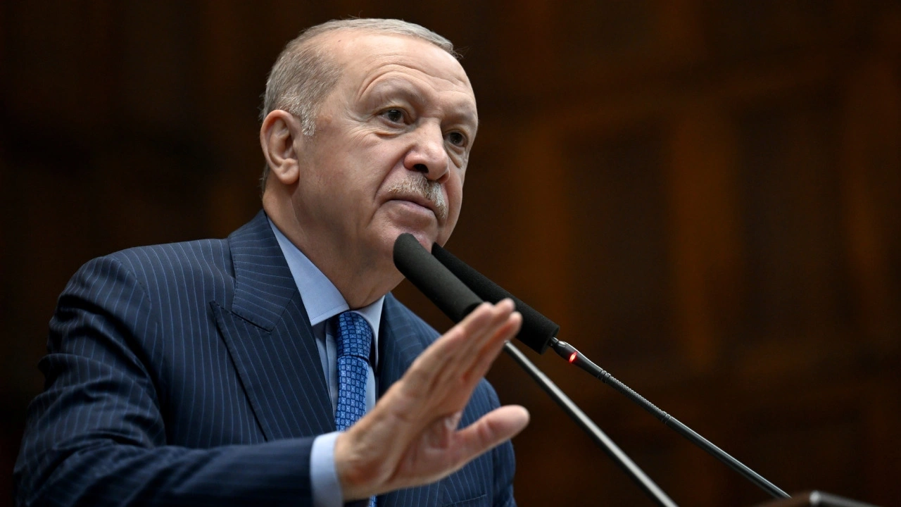 Son Dakika | Erdoğan TBMM'deki sahte oy krizinden sonra vekillerini uyardı! "Daha mühim bir iş yok"