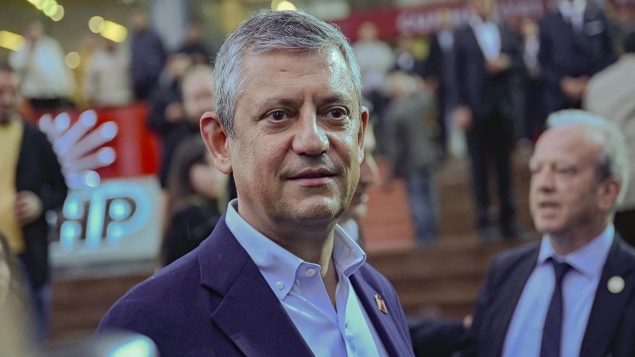 CHP’nin şaibeli 4 ismi de Özgür Özel’in yeni partisinde! Rüşvet, yolsuzluk, torpil...