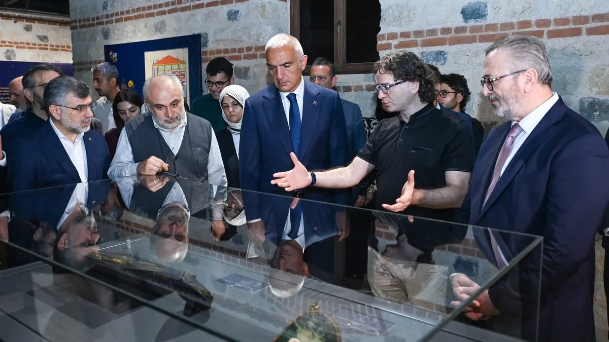 Osmanlı'nın bilim mirası gün yüzüne çıktı Bakan Ersoy: Bilim ve teknolojide özgüven yeniden inşa edildi