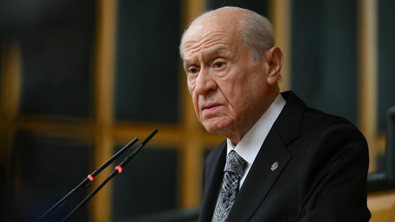 Devlet Bahçeli açıklamalarda bulunuyor...
