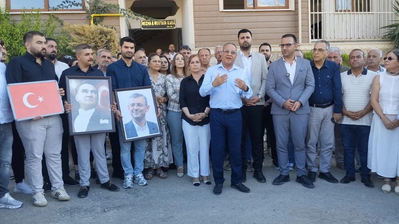 CHP Hatay ve Defne örgütlerinden toplu istifa: Milli irade sandıktan çıkar, mahkemeden değil