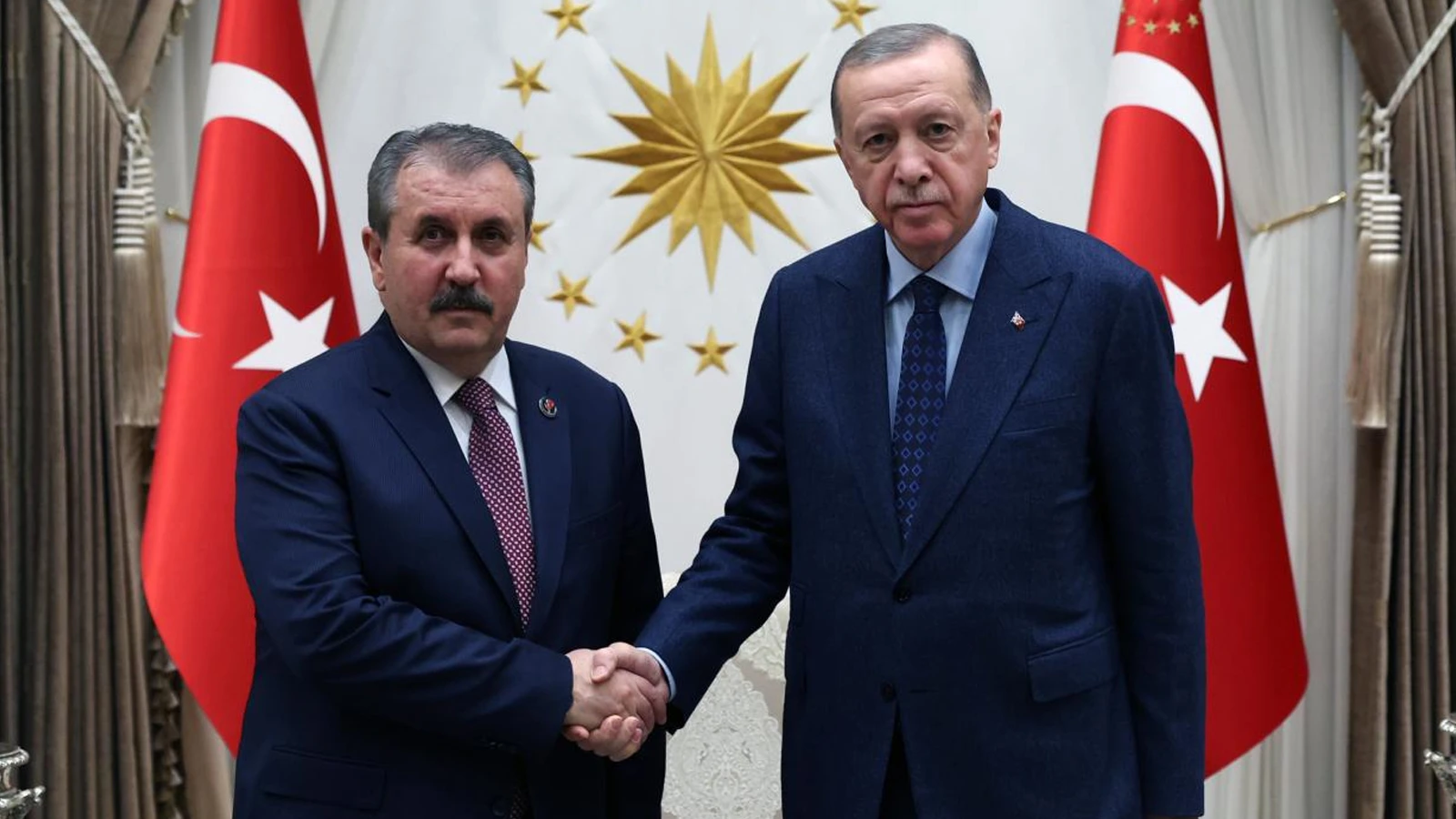 Cumhurbaşkanı Erdoğan, BBP Genel Başkanı Destici'yi tebrik etti