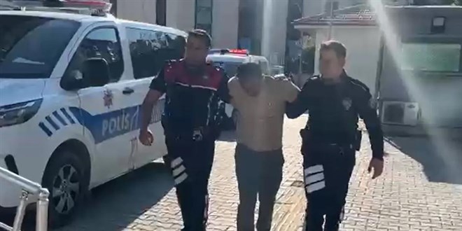 Interpol kırmızı bültenle arıyor. Sahte kimlikle Kütahya'da yakalandı