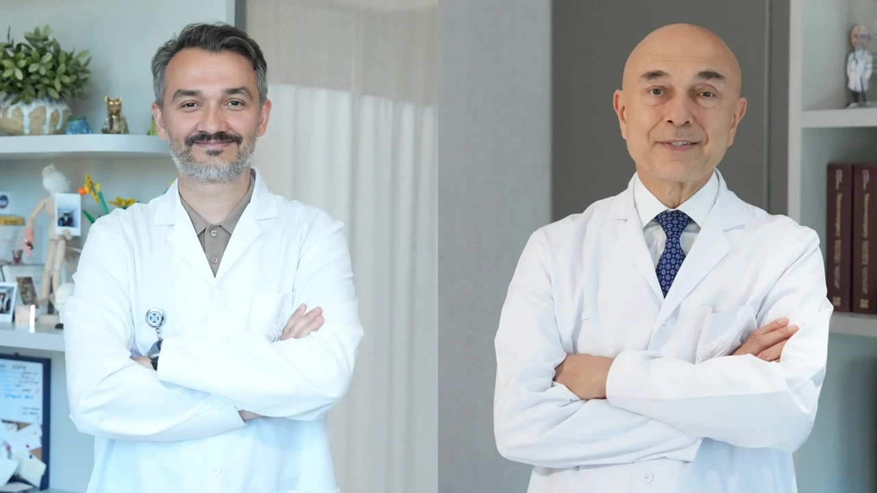 Türkiye ve yakın coğrafyada bir ilk! Robotik navigasyon destekli beyin pili ameliyatı yapıldı