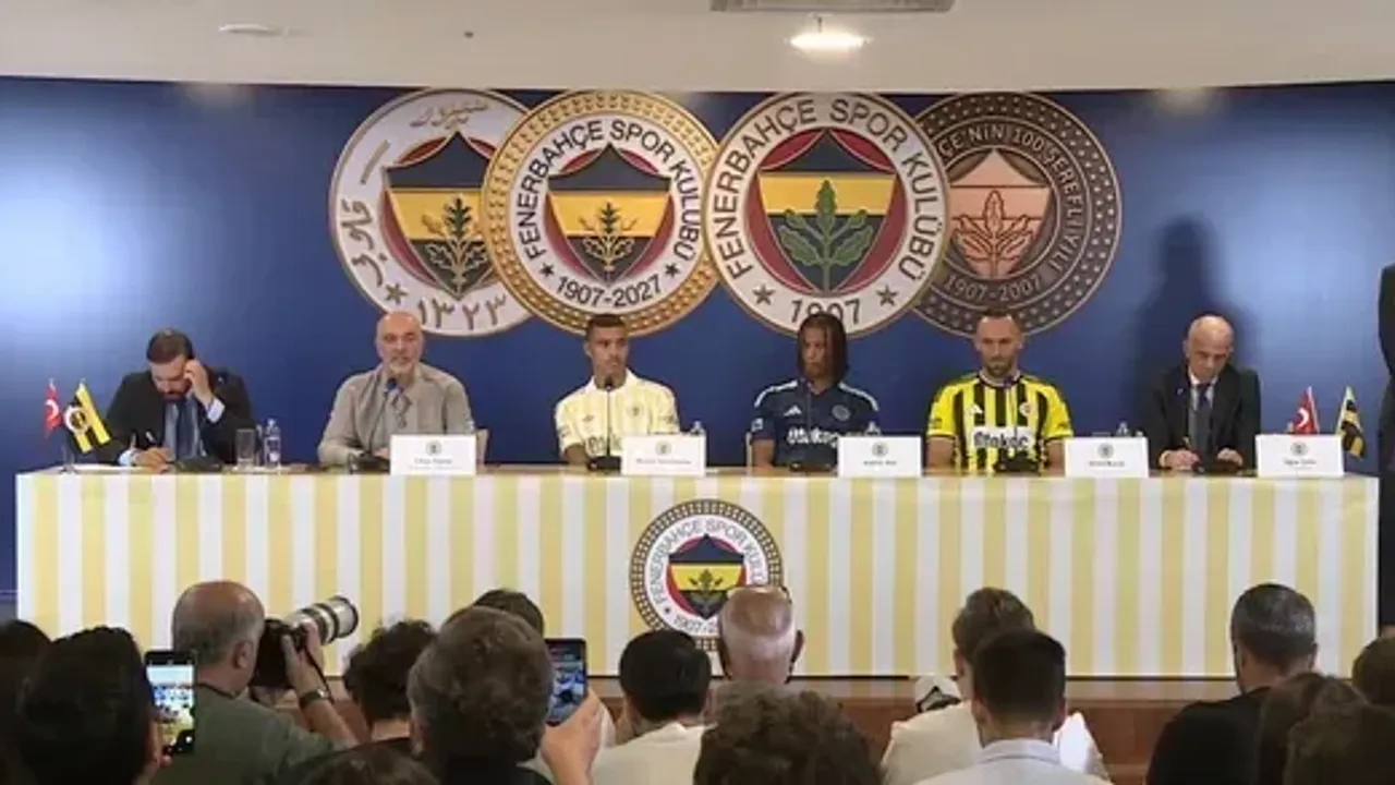 Fenerbahçe'den imza şov: Greenwood, Ake, Muriqi