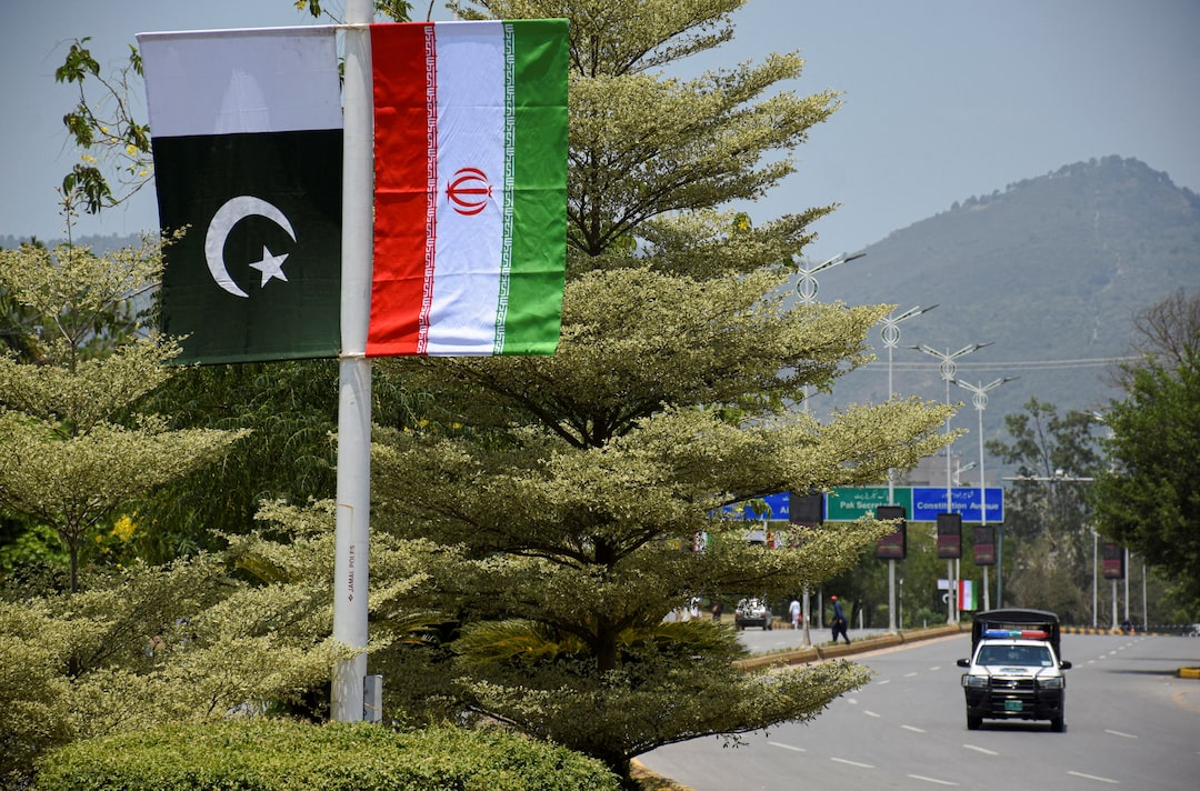 Pakistan, Çin'in teşvikiyle ABD ve İran arasında devreye girdi