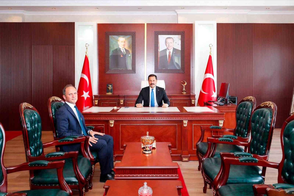 Vali Masatlı, Erzin'de temaslarda bulundu