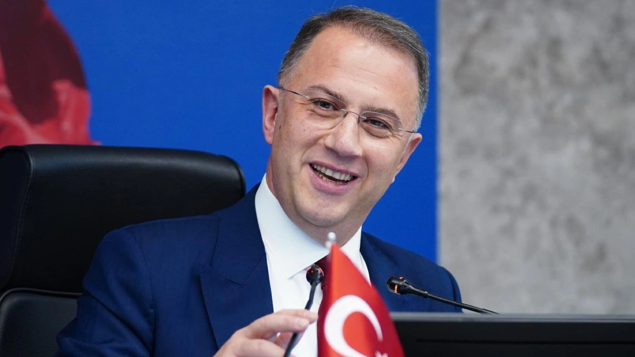 Silivri'de umutları filizlendirdi! Murat Çalık balonları Almira için uçurmaya çağırdı