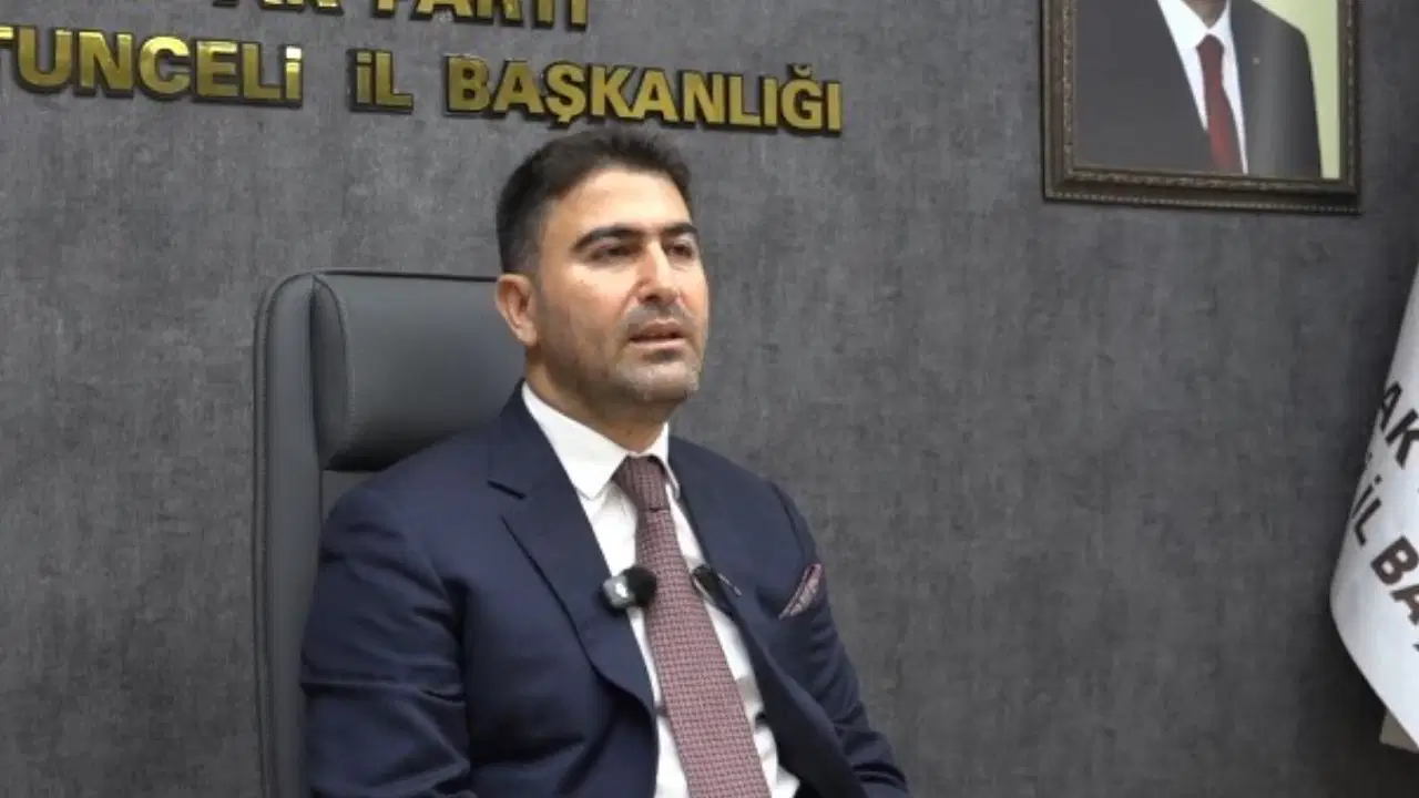 AKP Tunceli İl Başkanı Hakan Özer, görevinden istifa etti