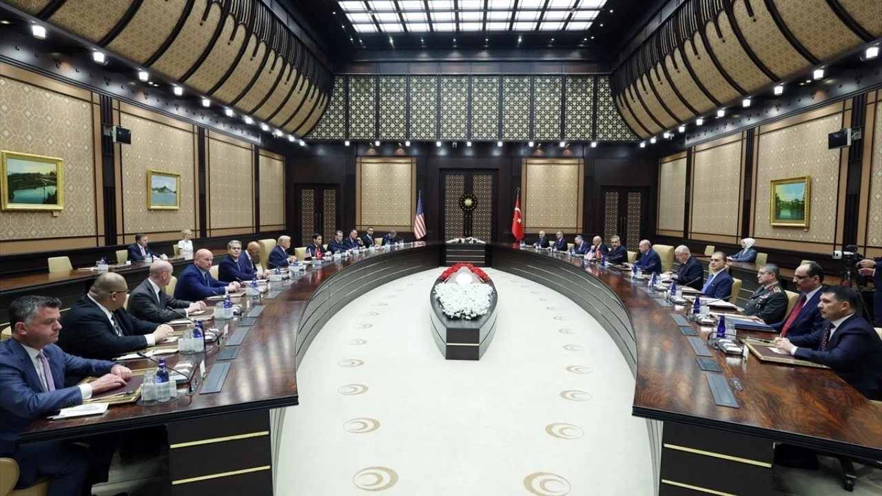 Cumhurbaşkanı Erdoğan ile Trump arasındaki ikili görüşme sona erdi