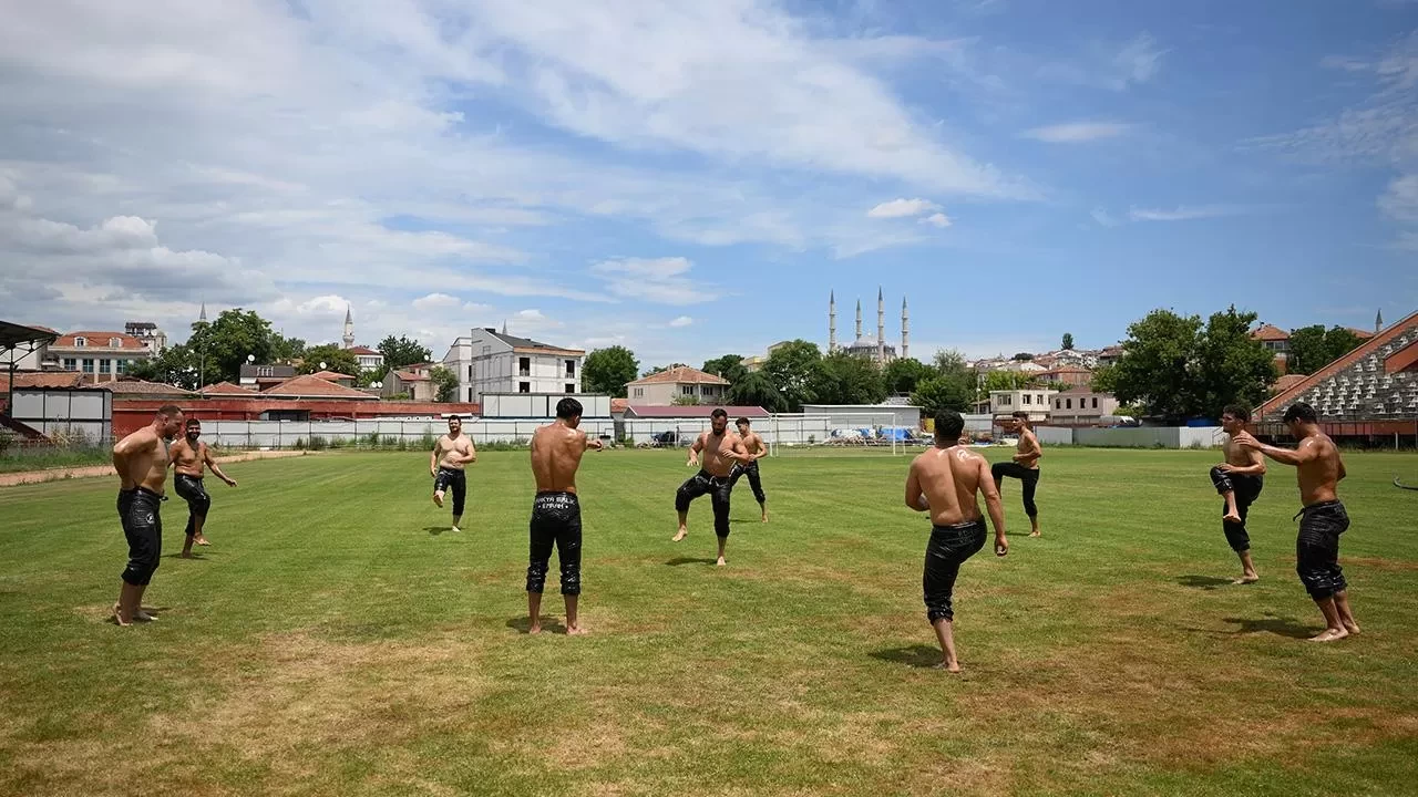 Kırkpınar’da 665. heyecan! Başpehlivanlar Edirne’de kol bağlayacak