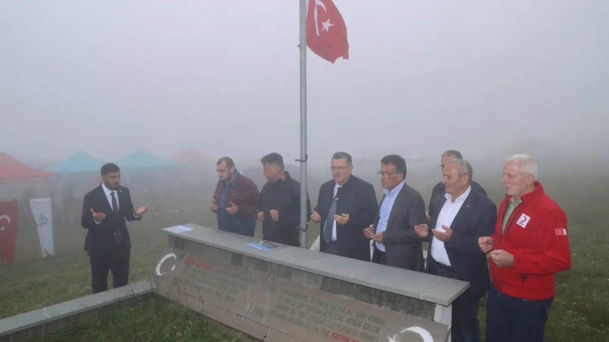 Çataltepe şehitleri dualarla anıldı