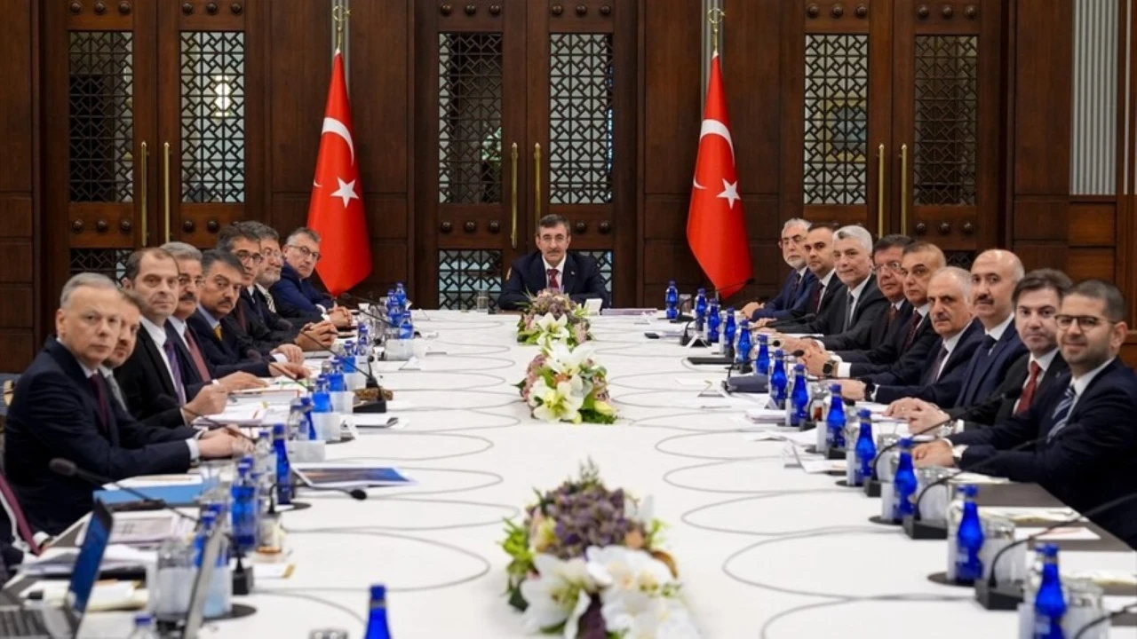 EKK sonrası enflasyon ve cari açık mesajı