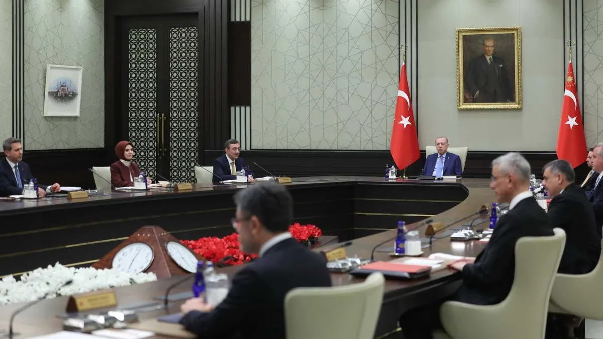 SON DAKİKA | NATO Zirvesi sonrası Kabine Beştepe’de toplanıyor! İşte Başkan Erdoğan’ın masasındaki kritik konular