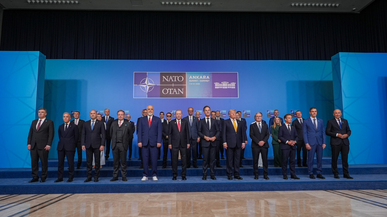 NATO Zirvesi'nde ikinci gün: Cumhurbaşkanı Erdoğan liderleri karşıladı