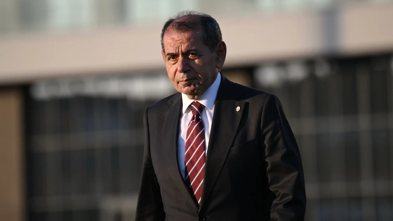 Dursun Özbek'ten transfer yanıtı: 'Galatasaray tarihine yakışır bir takım kuracağız'