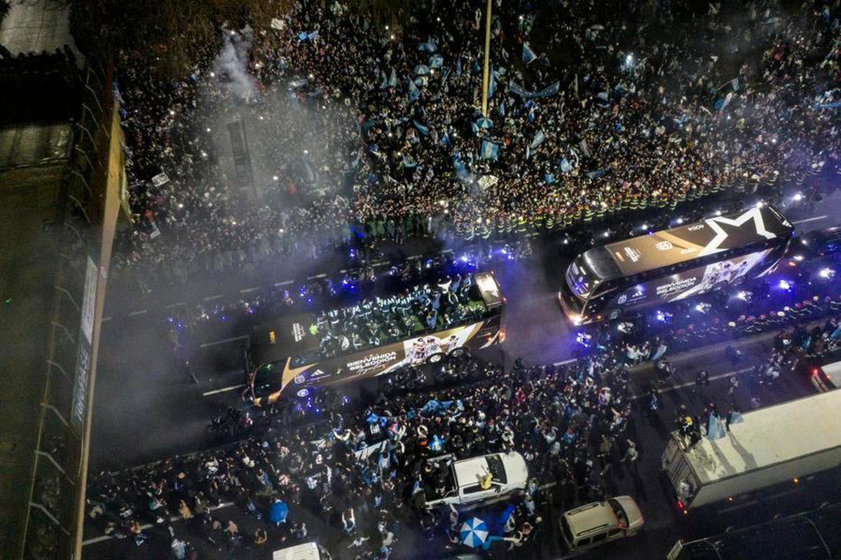Albüm: Arjantin Milli Futbol Takımı, Buenos Aires'te Coşkuyla Karşılandı