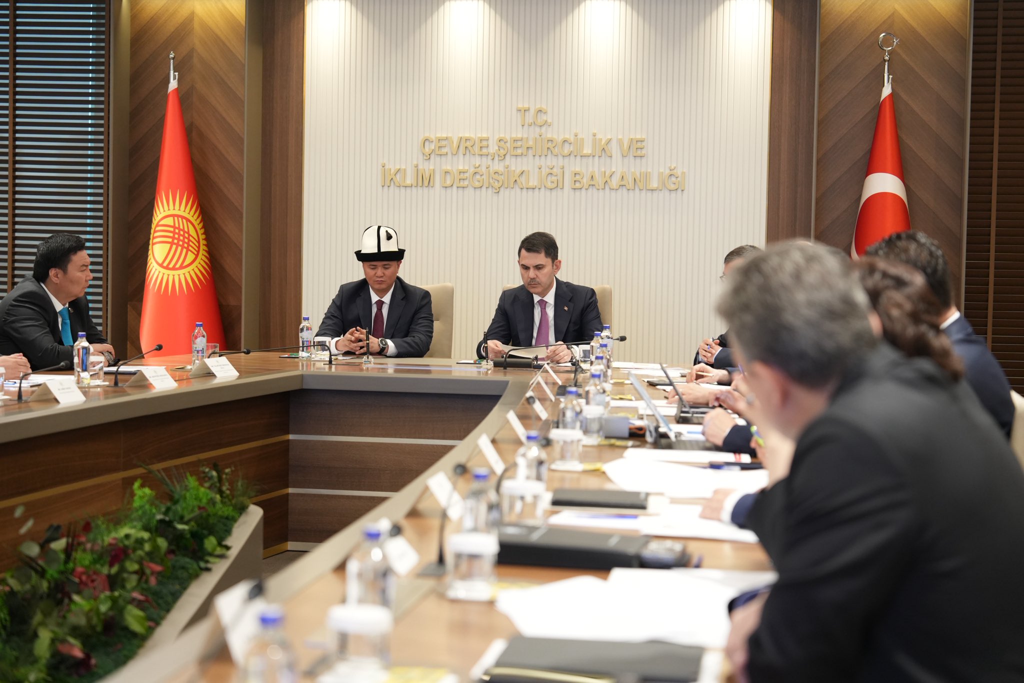 Bakan Kurum Kırgızistan heyetini kabul etti