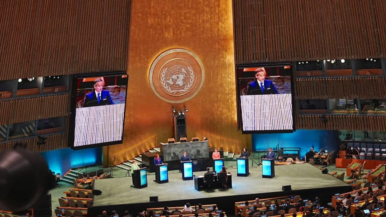 BM Genel Sekreteri Guterres'in Yerine Aday Olan İsimler Açık Oturumda Bir Araya Geldi