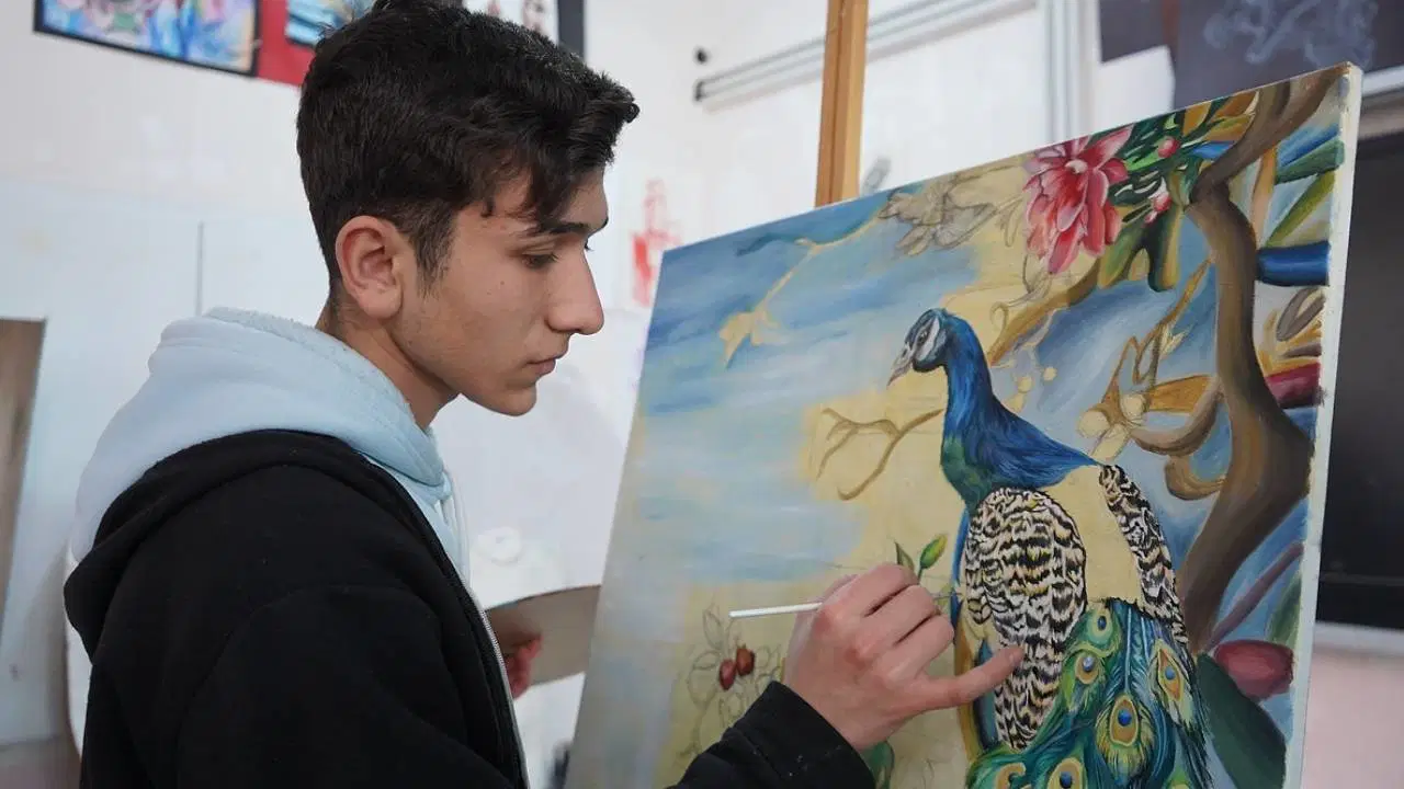 Şırnaklı Hüsam Oral ABD'deki sanat okullarından burslu kabul aldı