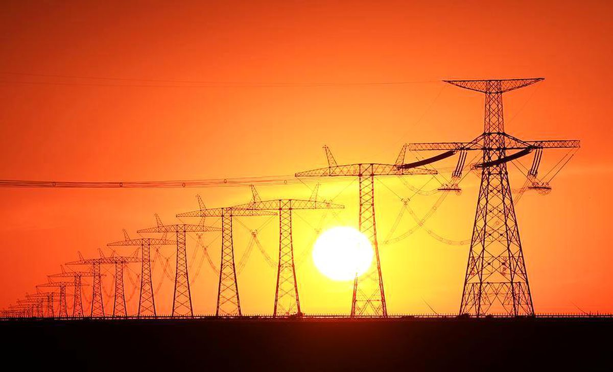 Çin'de Elektrik Talebi 1,518 Milyar Kilovatla Rekor Seviyeye Ulaştı