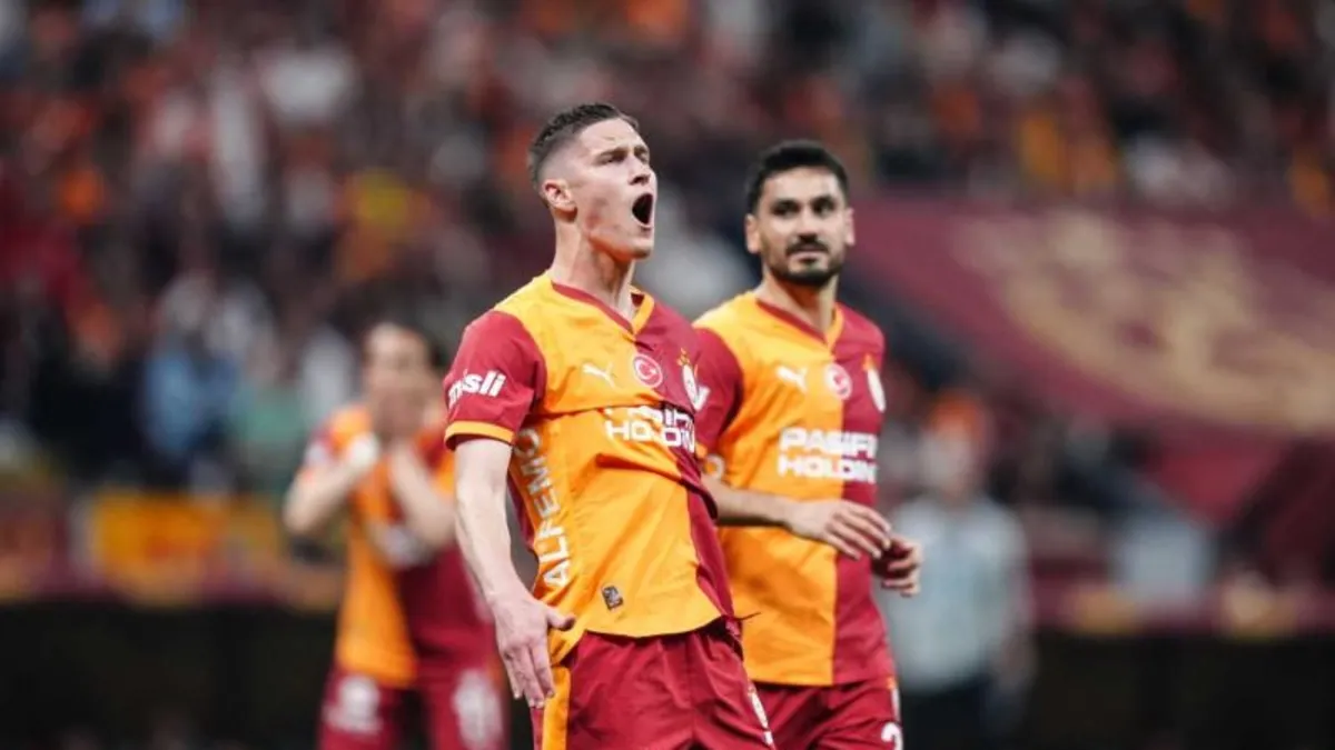 Galatasaray’da ayrılık kapıda! Yönetim bonservisini belirledi...