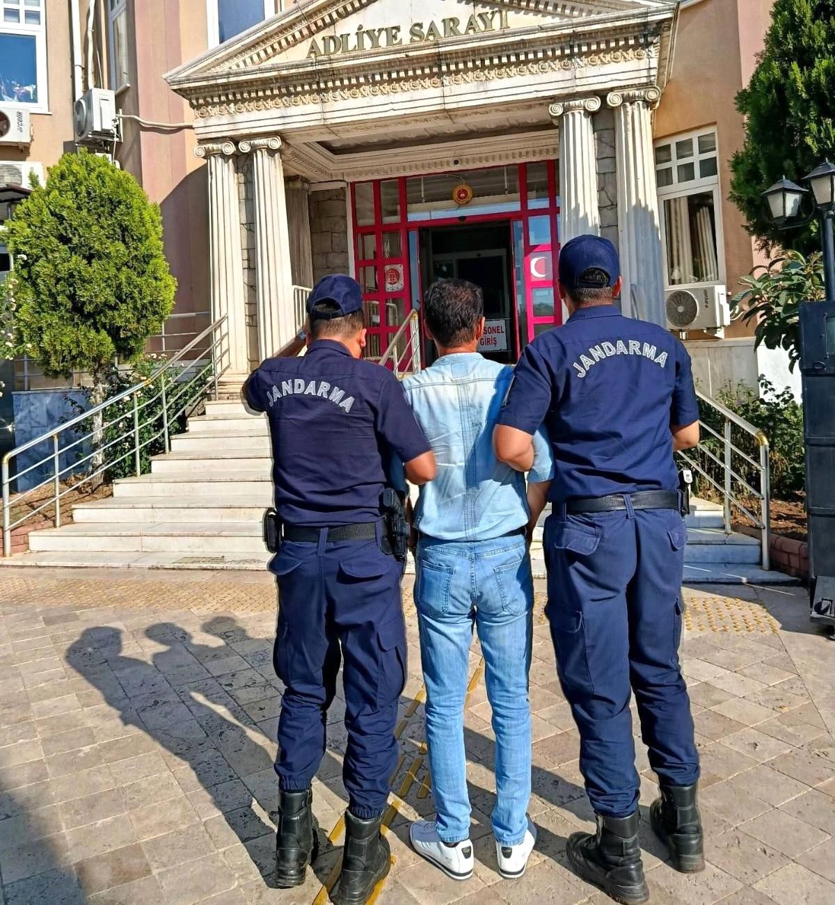 Kasten öldürmeden aranıyordu, Didim'de yakalandı