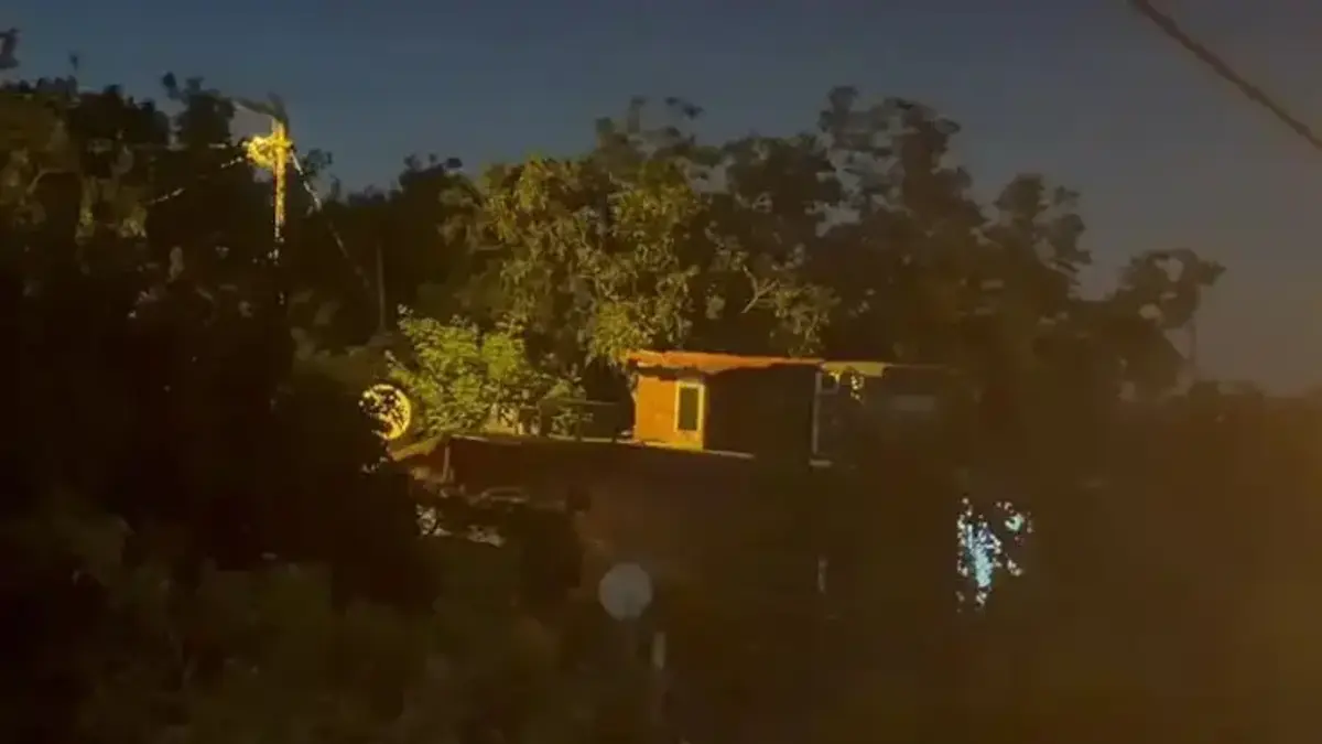 Eski eşini ve oğlunu öldürüp intihar etti! Çocuklardan biri kanepenin arkasına saklanarak kurtuldu