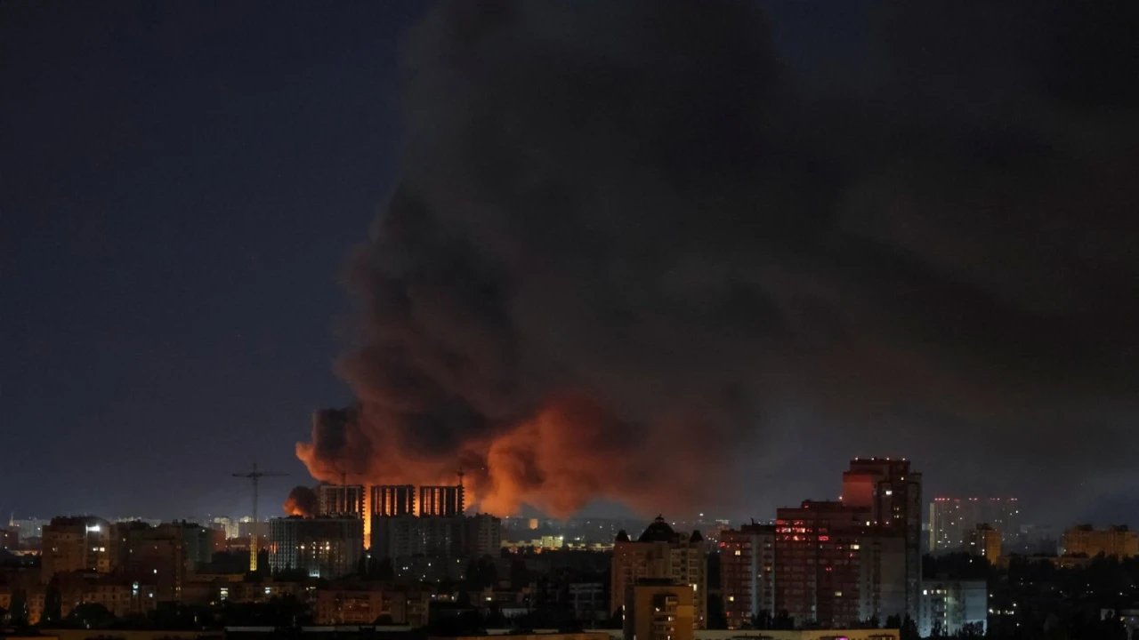 Kiev'e bir haftada üçüncü büyük saldırı