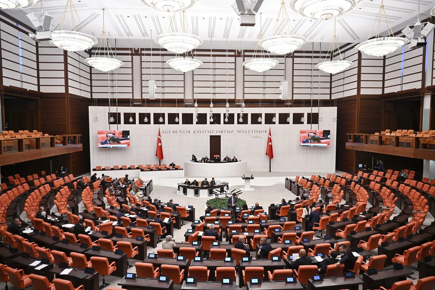 'Suça sürüklenen çocuk' ibaresi değişiyor! Kanun teklifi komisyonda kabul edildi