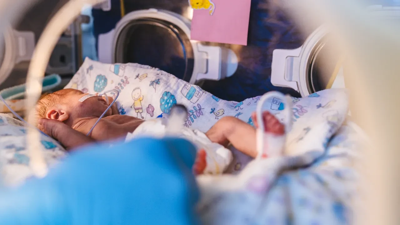 "Öldü" denilerek aileye verilen bebek yolda nefes almaya başladı! Yargıtay’dan emsal 'Lazarus fenomeni' kararı!