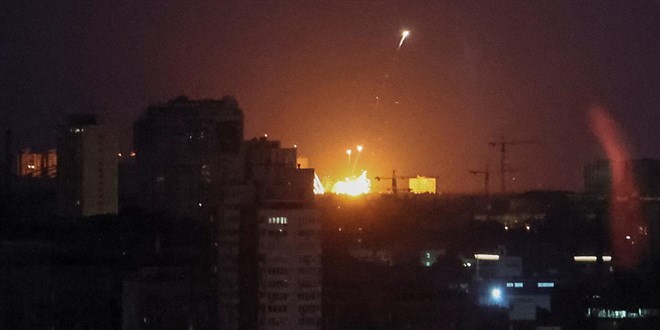 Rusya'dan Ukrayna'ya hava saldırısı: 9 ölü