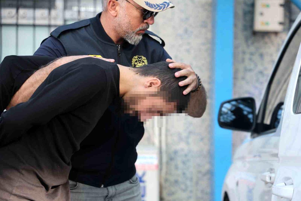 MİT tarafından yakalanan DAEŞ'ın sözde sorumlusu Konya'ya getirildi
