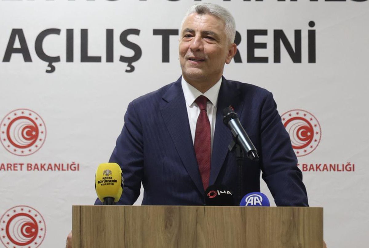 Ticaret Bakanı Bolat: 'Dünya ekonomisinde bir basamak daha atladık'