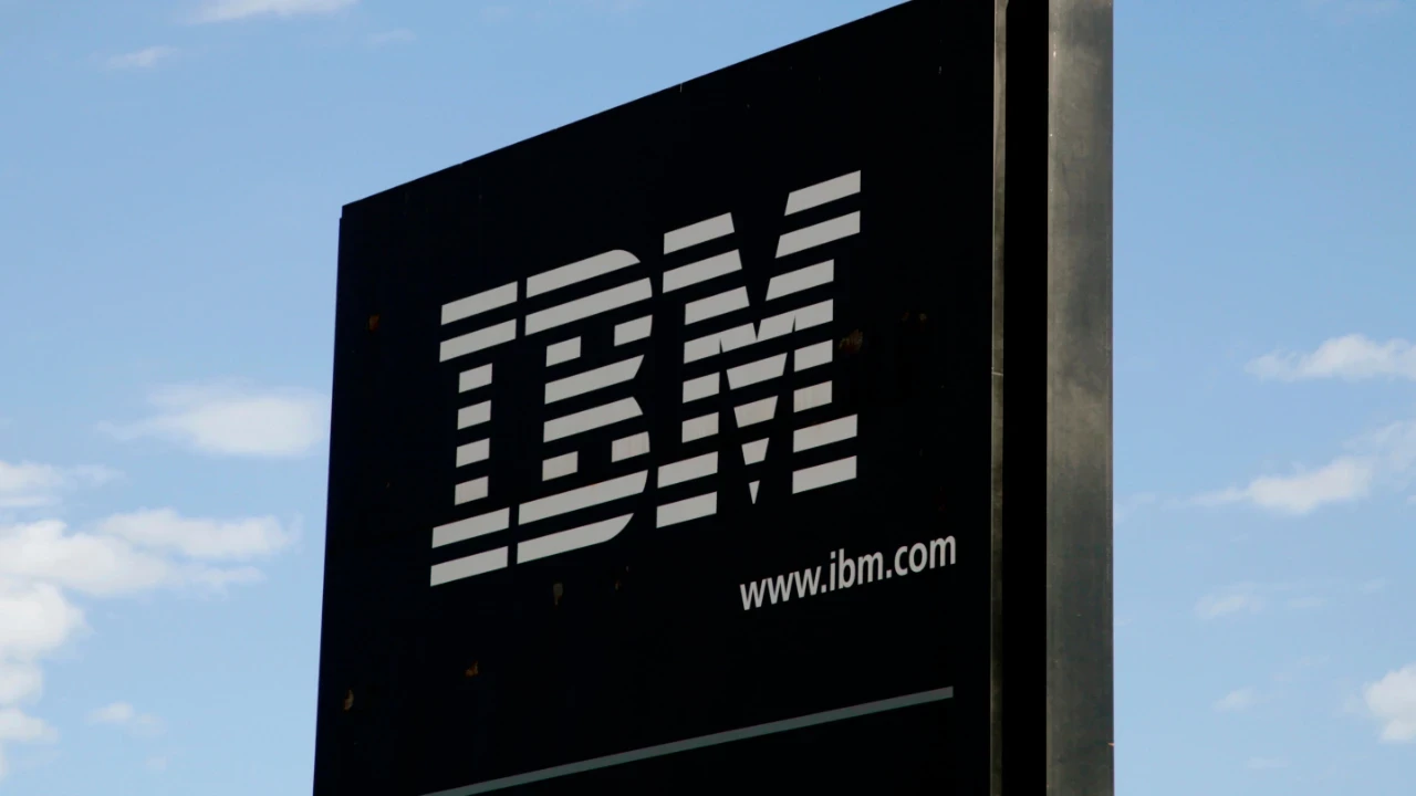 IBM'in ikinci çeyrek sonuçları beklentilerin altında kaldı, IBM bilançosu beklentileri karşılayamadı