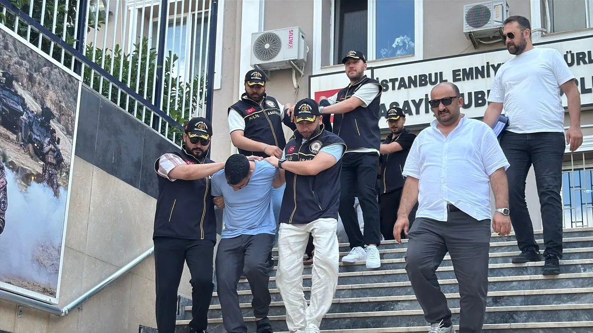 SON DAKİKA… Dolandırıcılara bin 758 adet cumhuriyet altınını kaptırmıştı! O dolandırıcılar adliyeye sevk edildi
