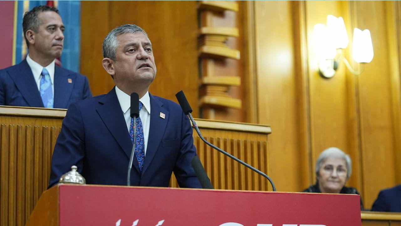 Özgür Özel’in Siyasi Planı Netleşiyor: “Bir Yedek Parti Hazır, Bir İkincisi Yolda!”
