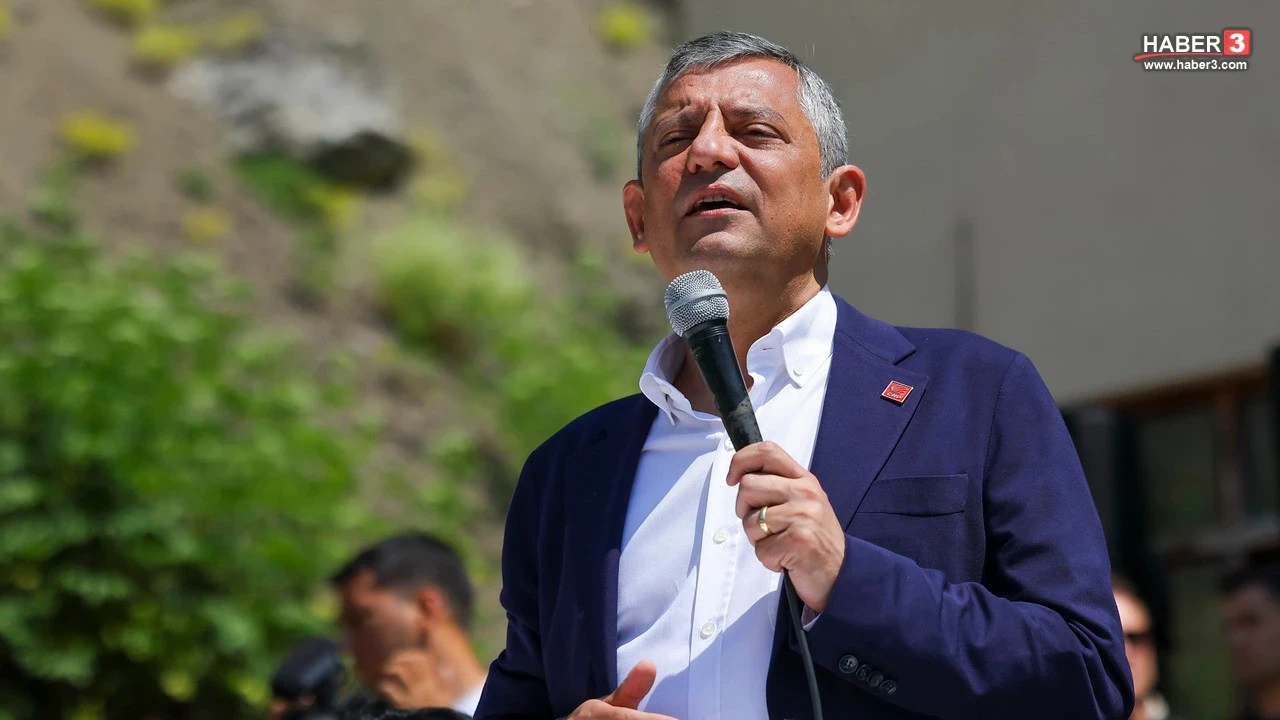 Özgür Özel'in yeni partisinin adını İsmail Saymaz duyurdu