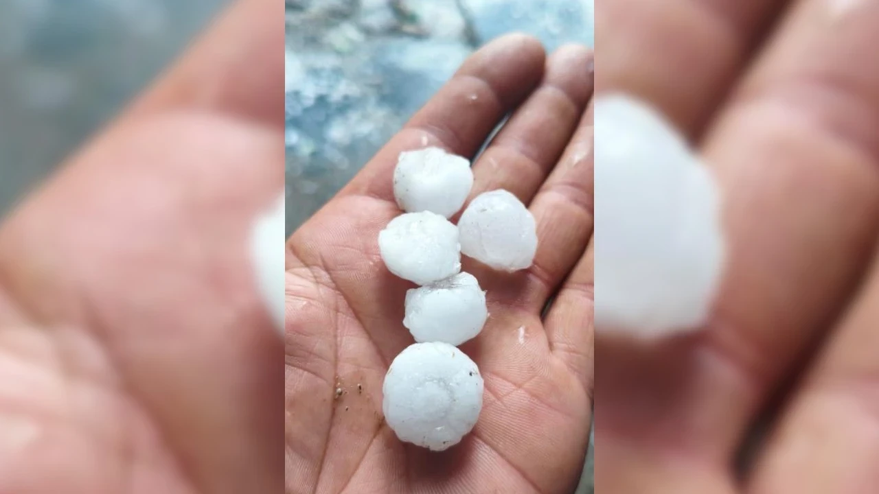 Haziranda fındık büyüklüğünde dolu yağdı, ilçeler beyaza büründü