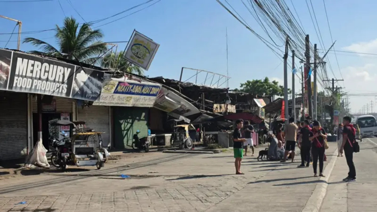 Filipinler'de 7,8 büyüklüğünde deprem