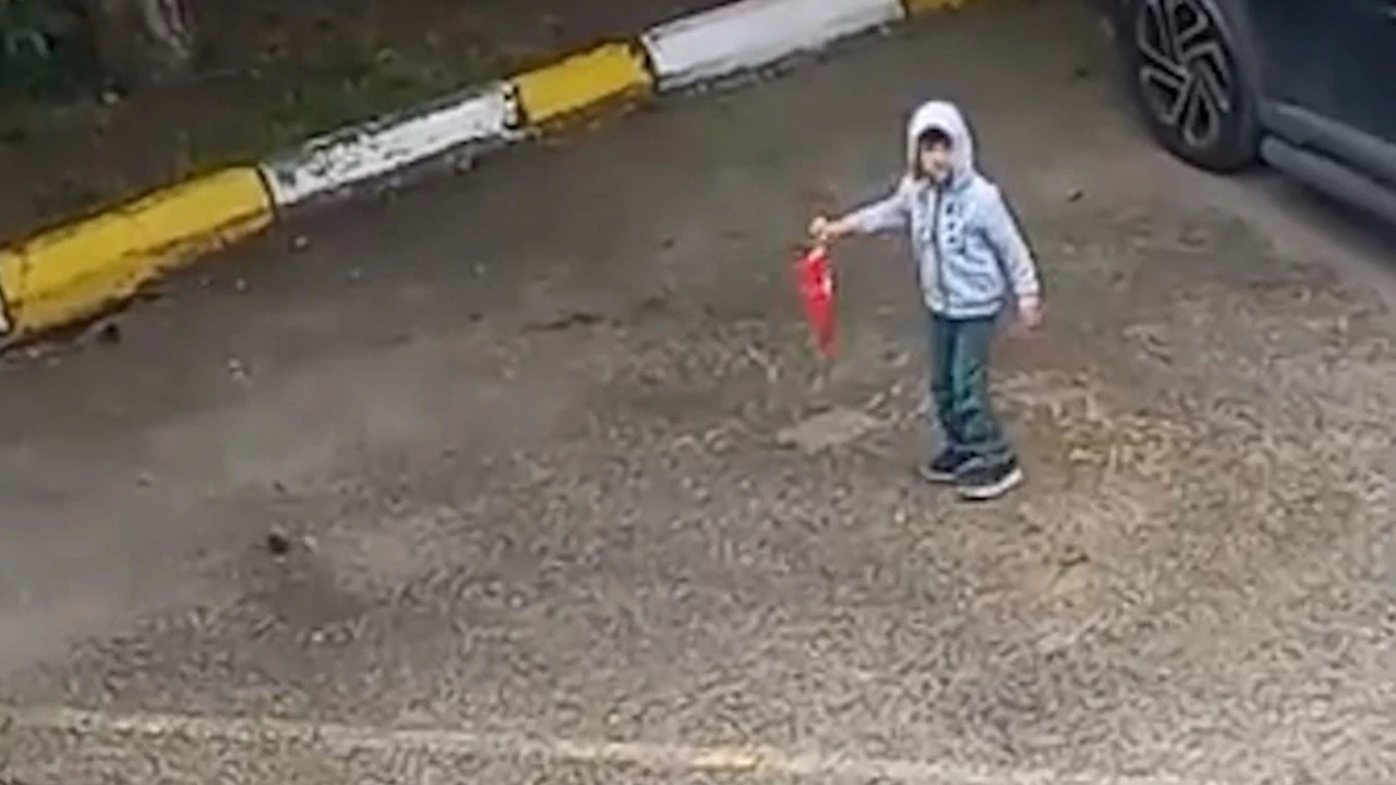 5 yaşındaki Miraç'tan gururlandıran hareket