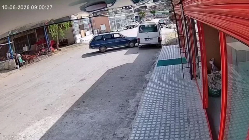 Amasya'da el freni unutulan otomobil kazaya neden oldu | AMASYA YEREL HABERLERİ