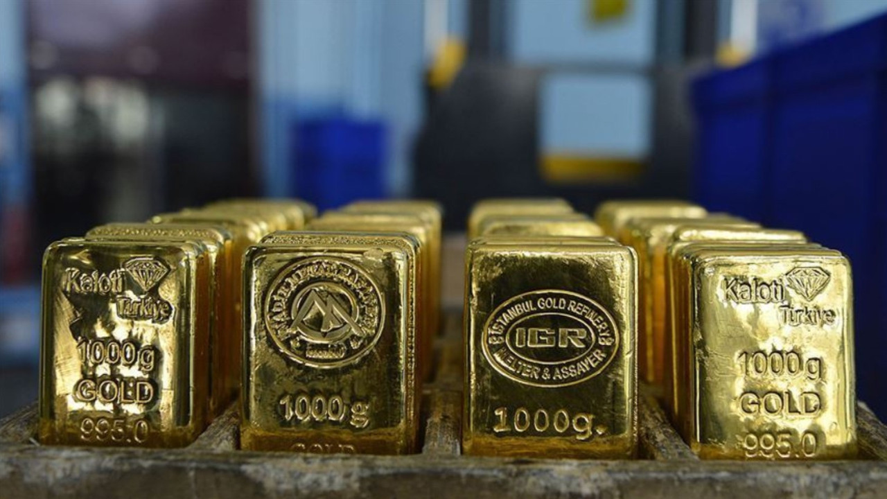 Güçlü dolar altını baskıladı: Dördüncü haftalık düşüş kapıda
