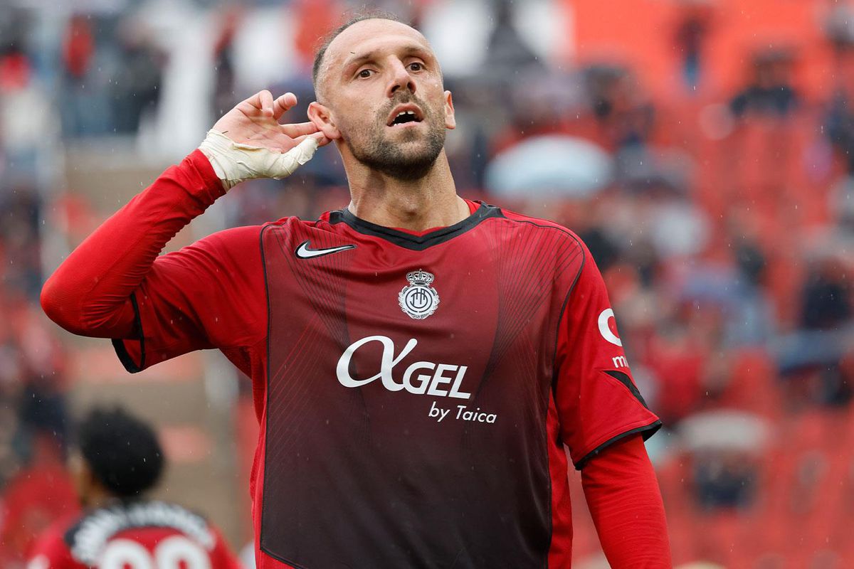 Fenerbahçe, Vedat Muriqi'yi İstanbul'a getiriyor