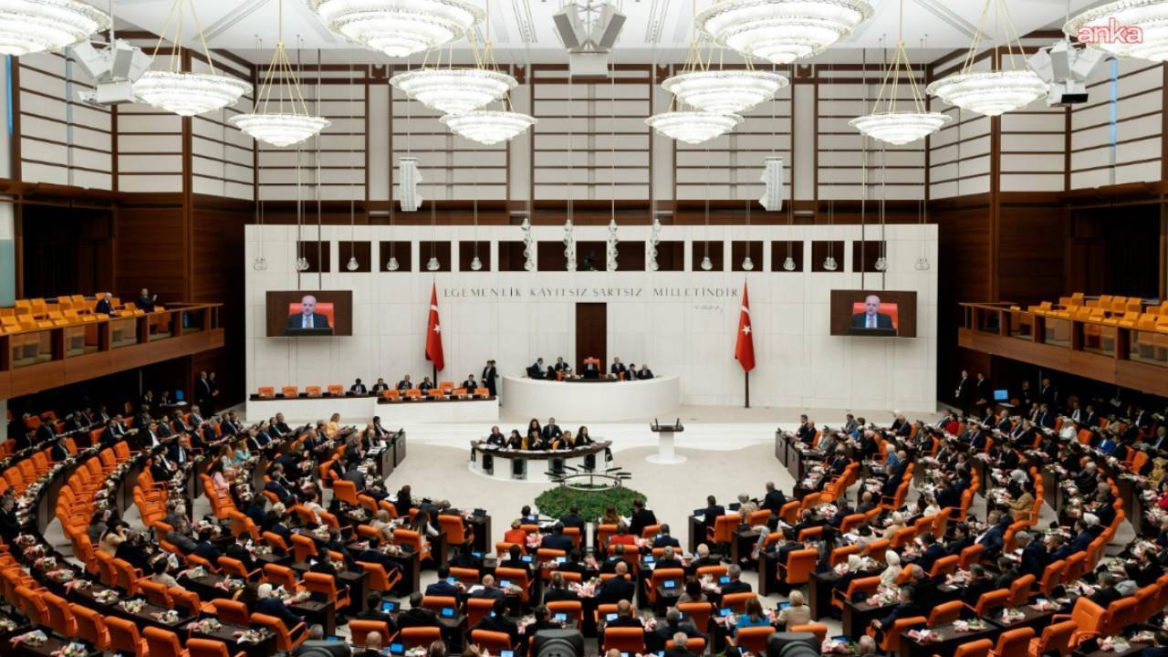 DEM Parti'nin açlık ve yoksulluk araştırması önergesi ile İYİ Parti'nin orman yangını önergesi reddedildi