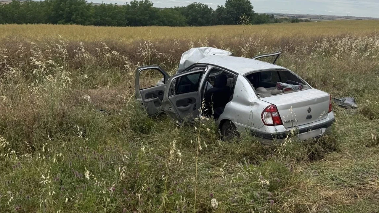 Edirne Uzunköprü'de otomobil devrildi: 4 yaralı